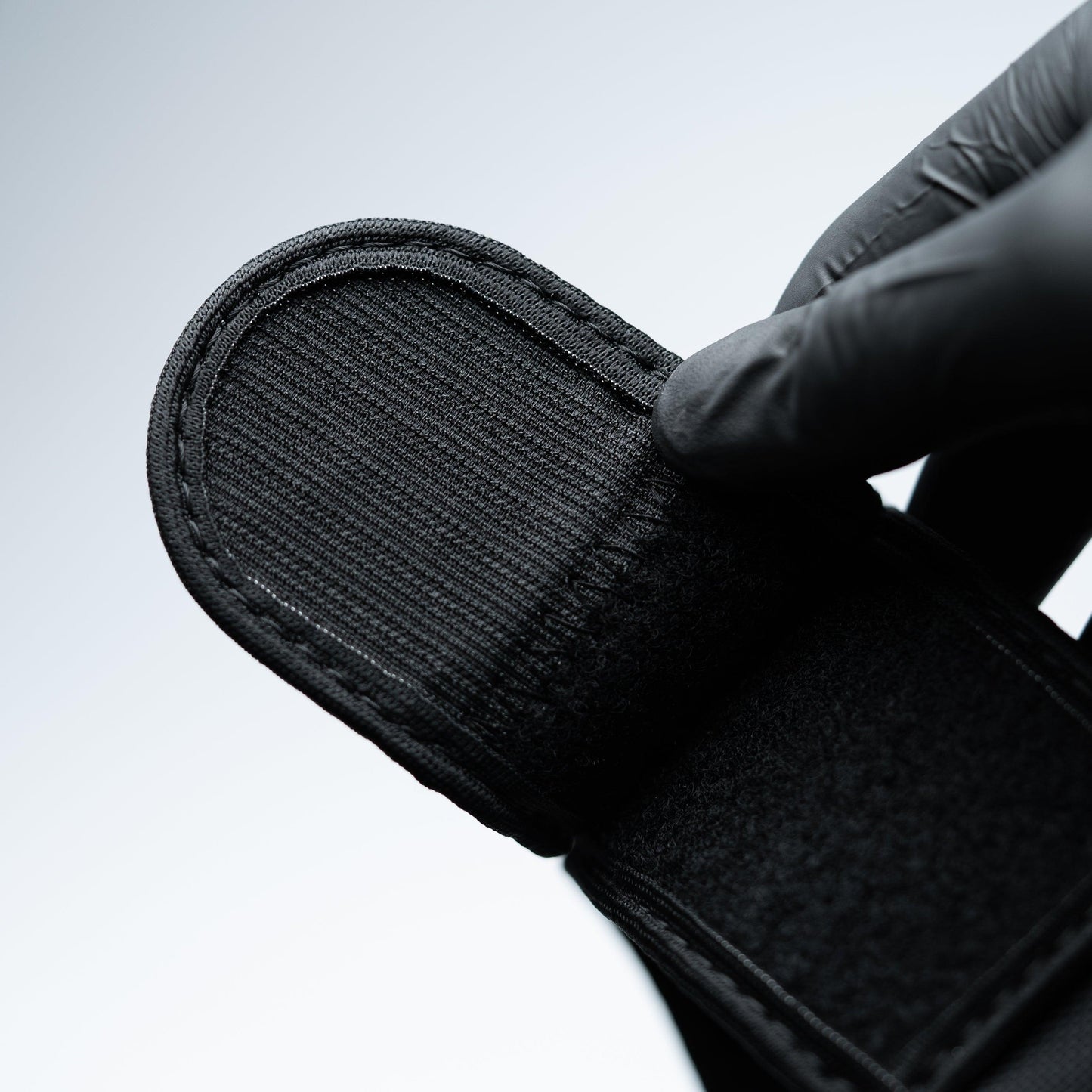 Low-Pro Belly Band Holster - Alien Gear Holsters