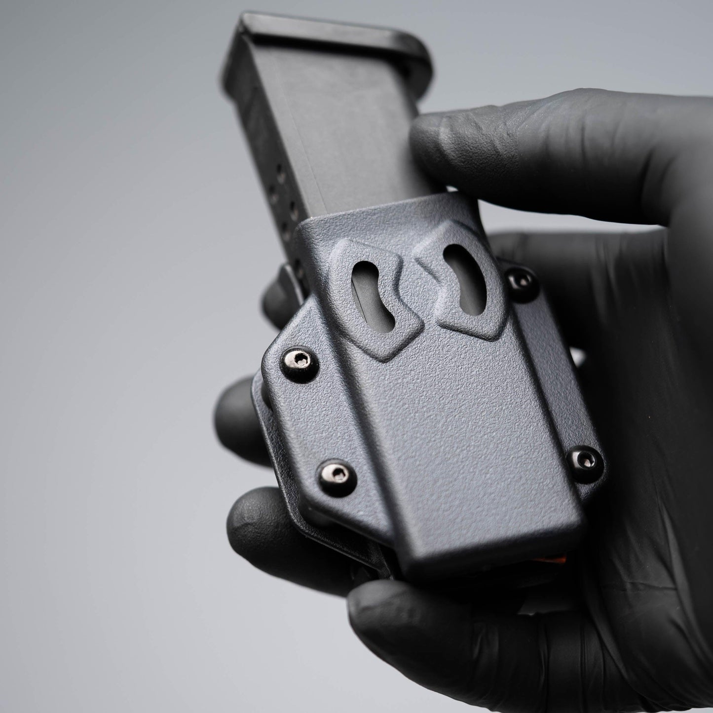 Photon Mag Carrier with Sidecar Attachment - Alien Gear Holsters