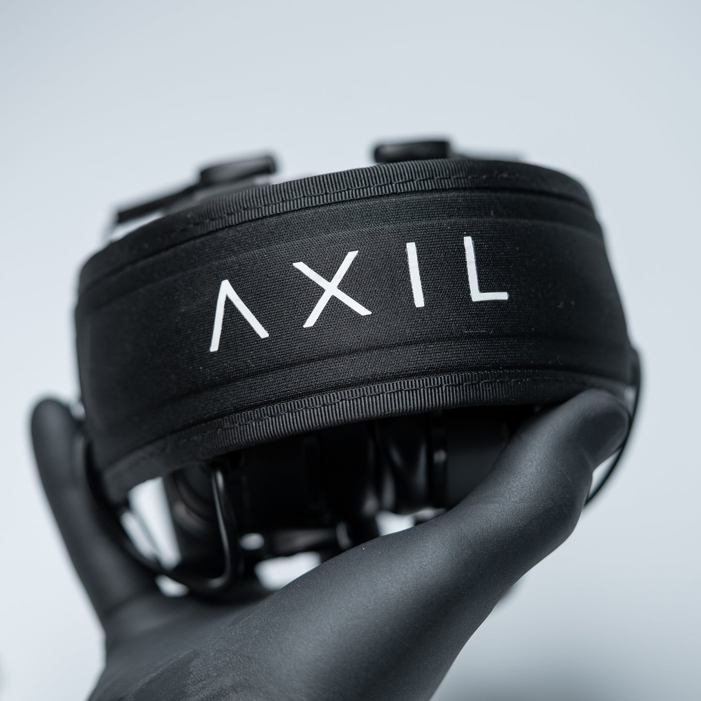 AXIL TRACKR™ Electronic