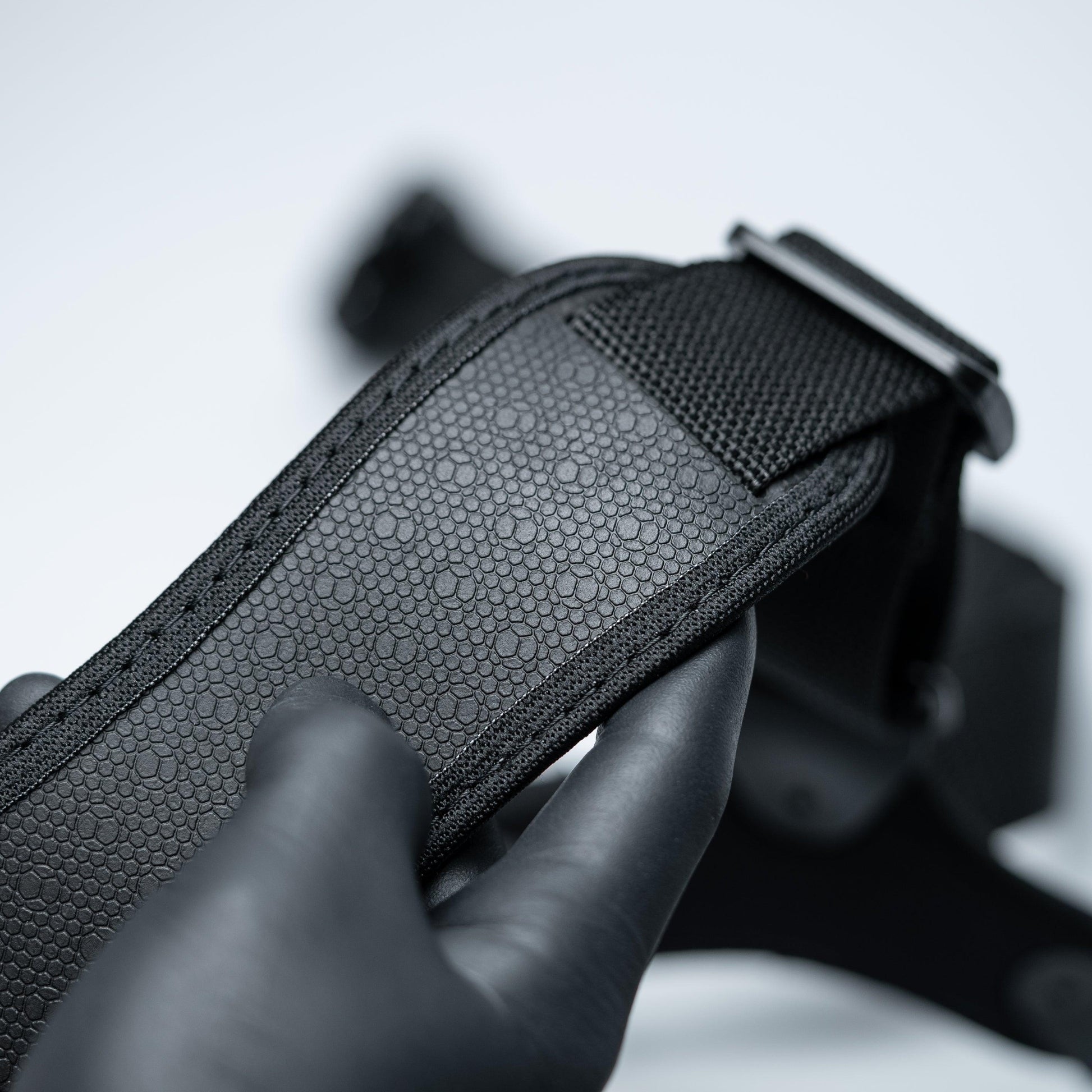 Cloak Chest Holster Alien Gear Holsters - made in the USA