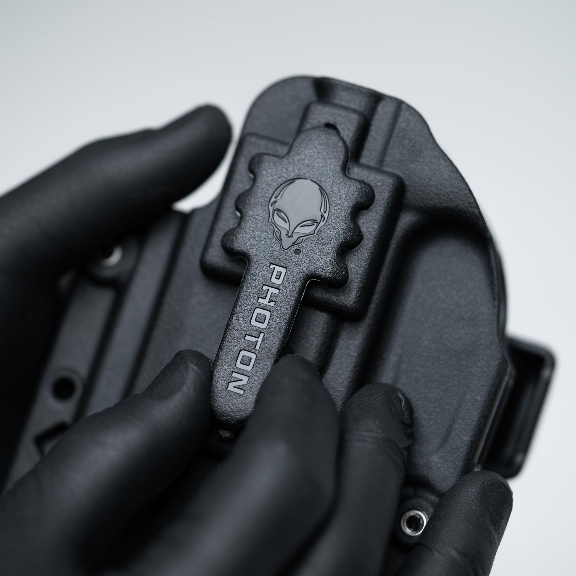 glock 19 alien gear holster PHOTON Holster Smith & Wesson / S&W M&P9 Shield 3.1 inch barrel / No Light