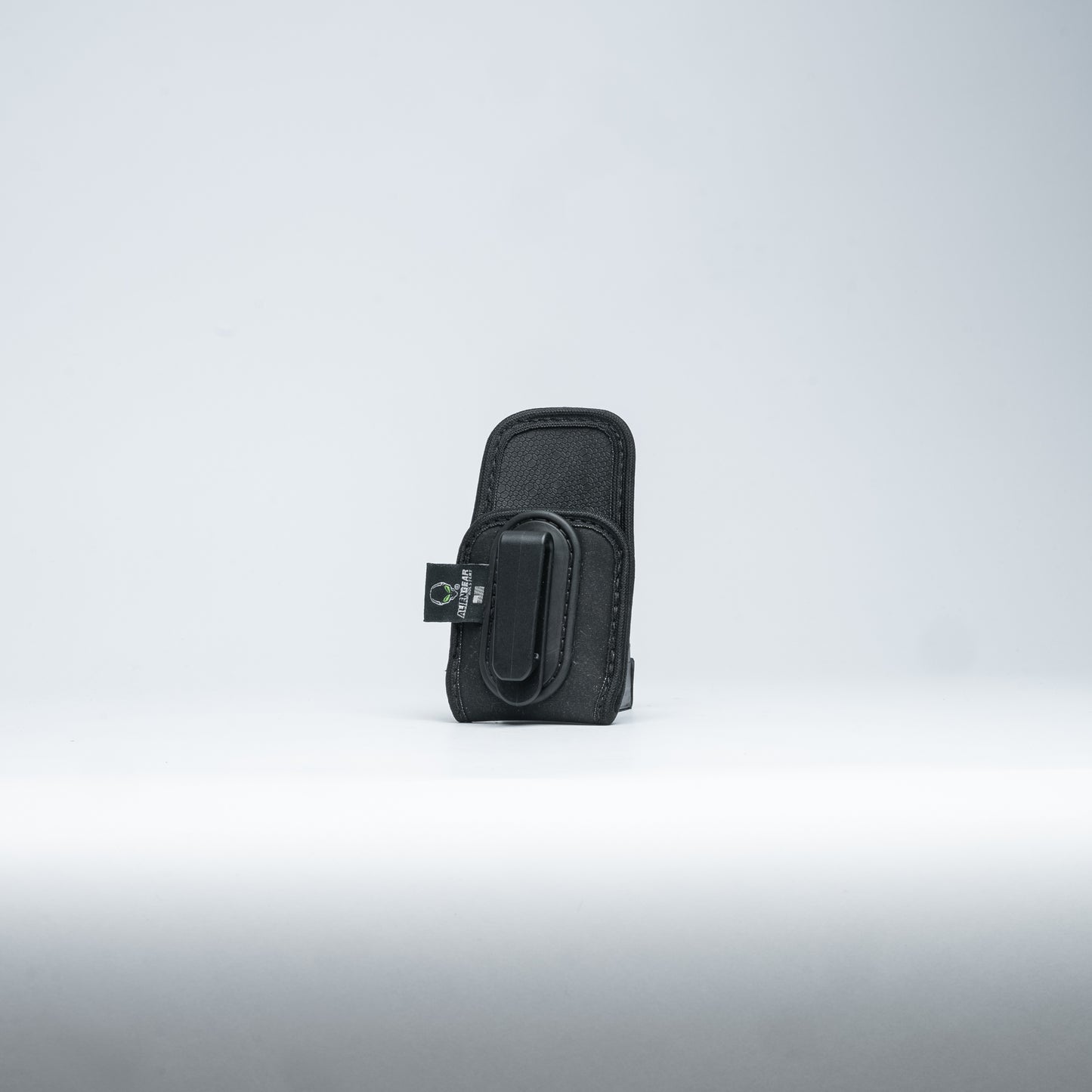 Grip Tuck Mag Carrier